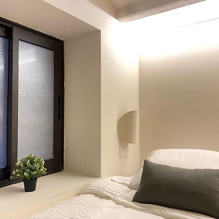 Unique Living Born Apartments & Studios バルセロナ エクステリア 写真
