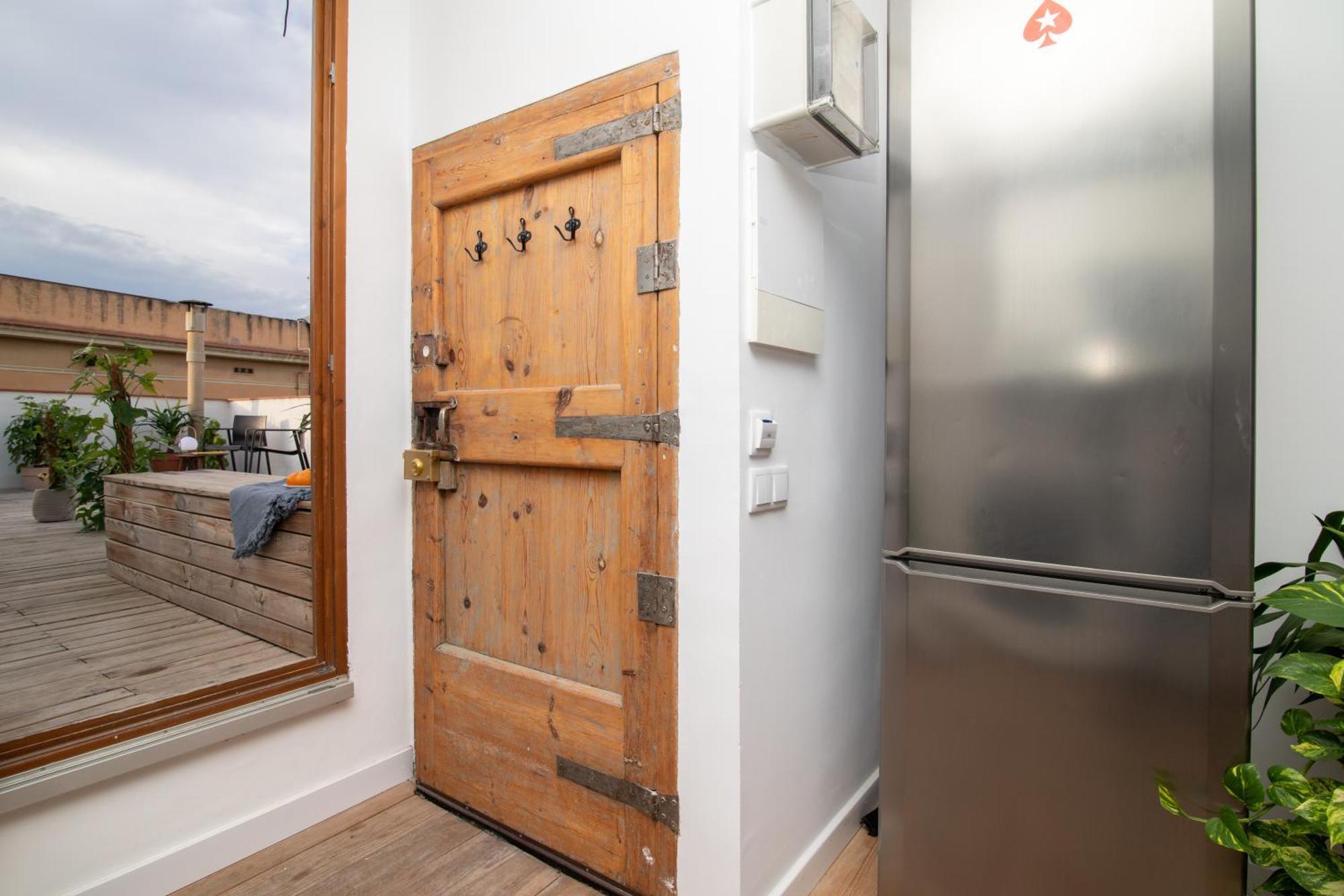 Unique Living Born Apartments & Studios バルセロナ エクステリア 写真