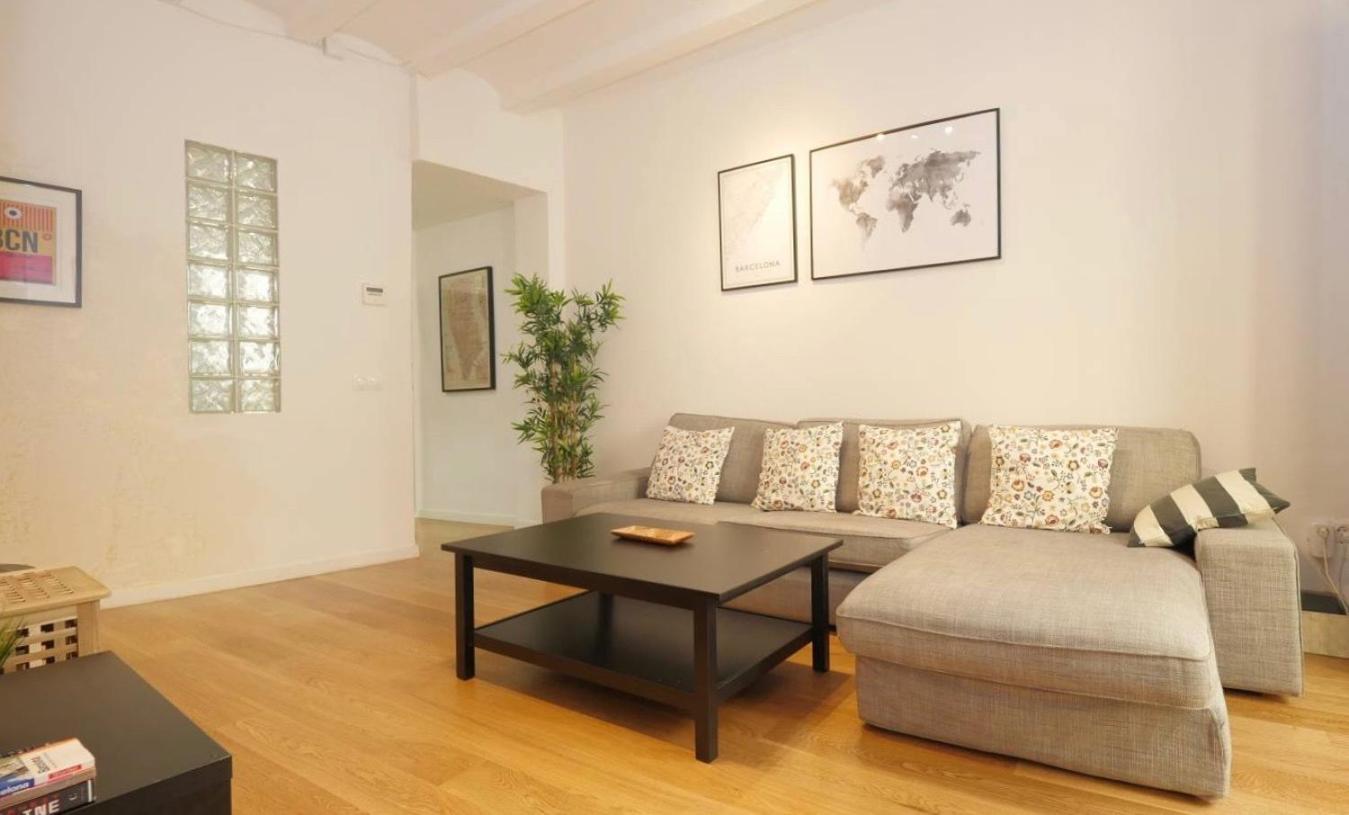 Unique Living Born Apartments & Studios バルセロナ エクステリア 写真