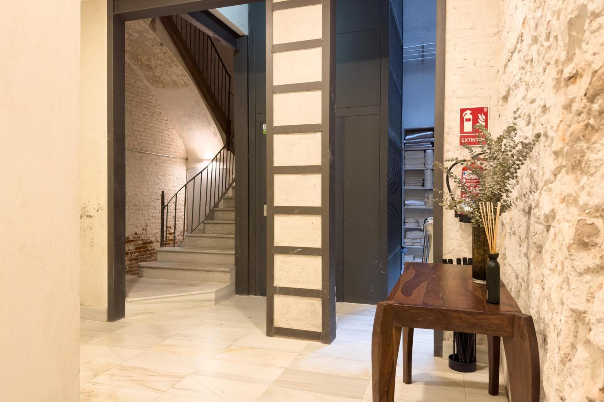 Unique Living Born Apartments & Studios バルセロナ エクステリア 写真